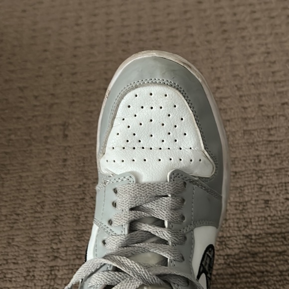 Dior x Air Jordan 1 High - Picture 2 of 3